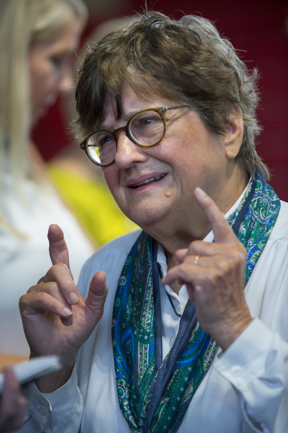 BR.sisterhelen_TS_604.091218